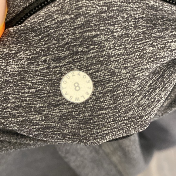 Dark Grey Lululemon size 8 Leggings with side pockets 28.” - Picture 9 of 9